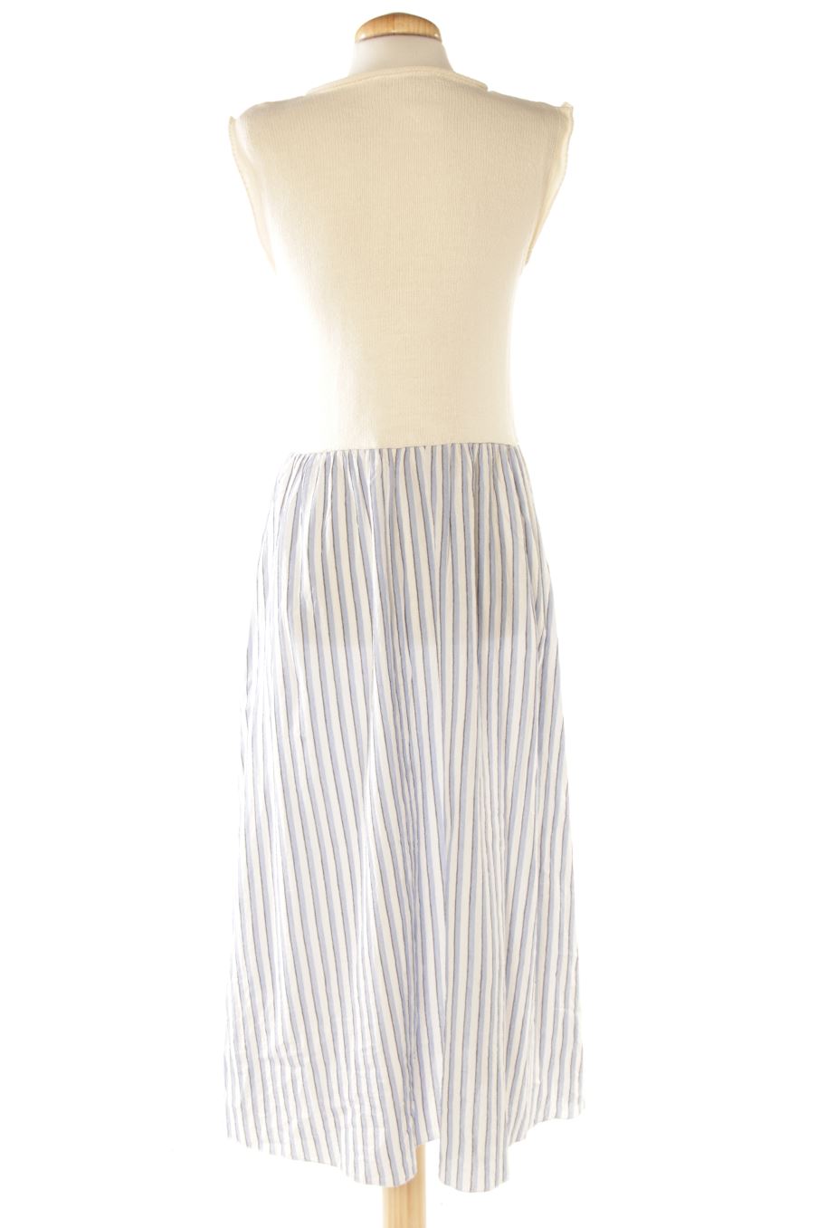 Vestido casual de Zara de la talla S, de color rayas