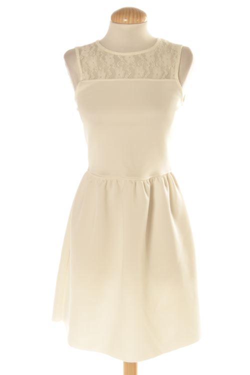 Einfaches Kleid