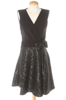 Aufwändiges Kleid S Biscuit, Foto 1 von 2
