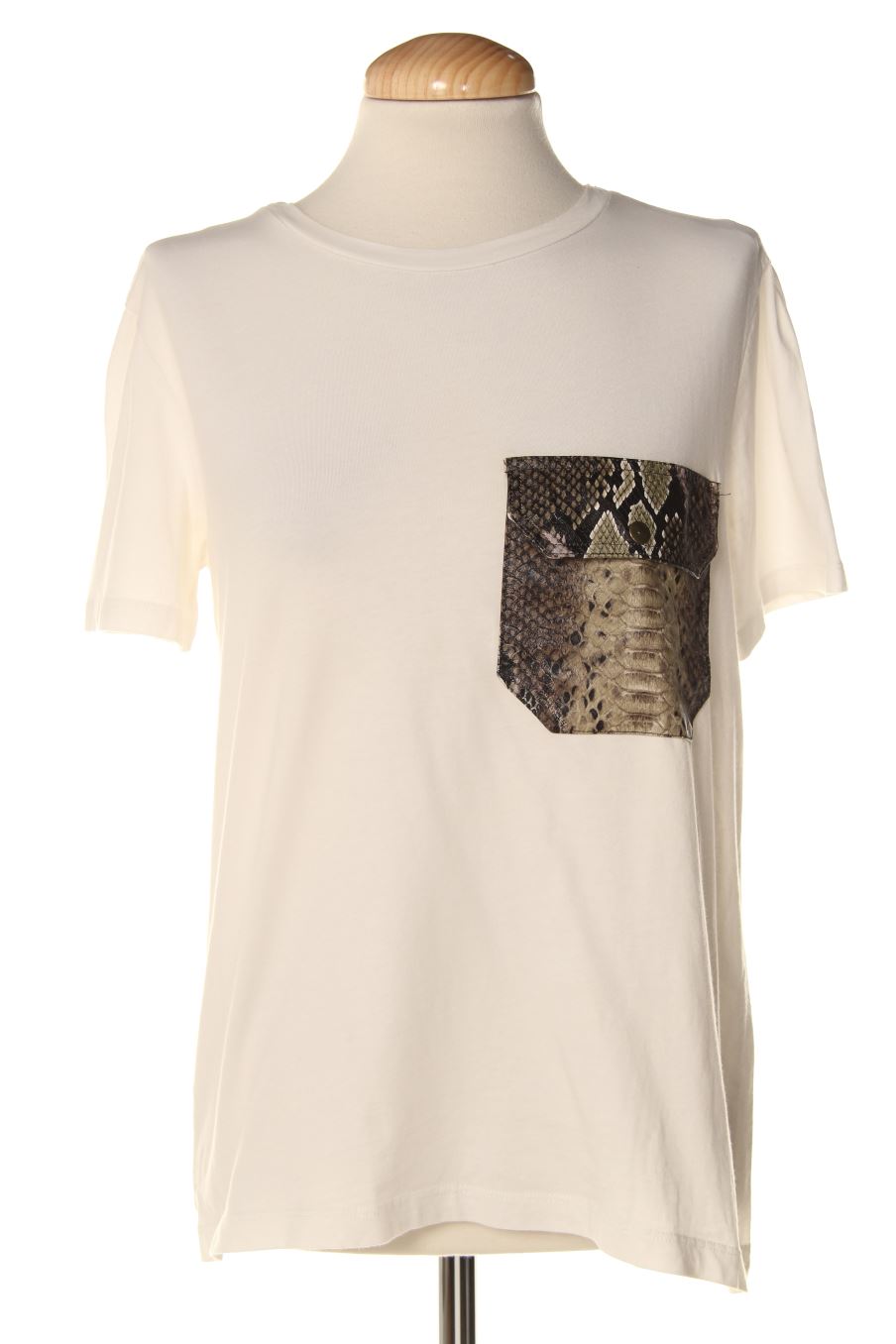 T-shirt Trafaluc de la taille M, de couleur blanc