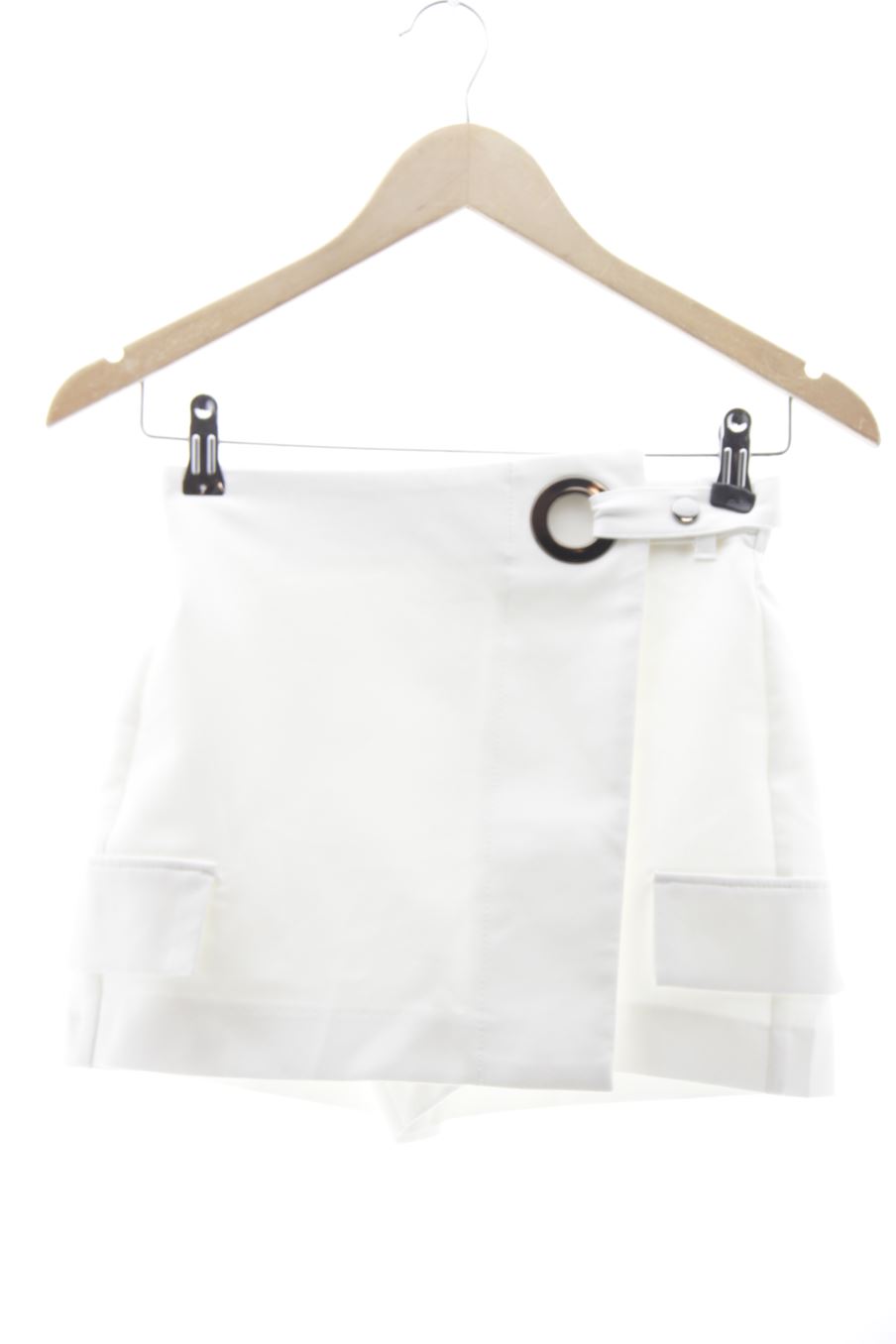 Kurze Hose von Bershka Größe 34, Farbe Weiss, für