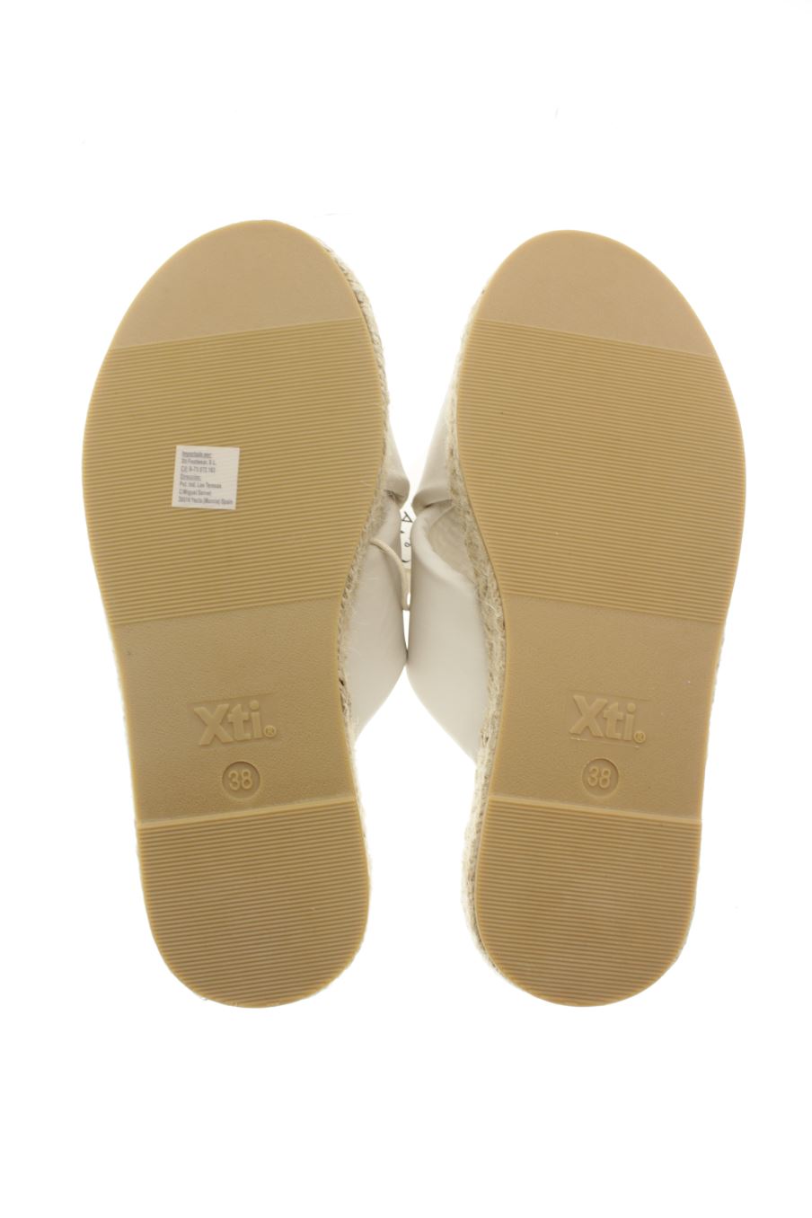Sandalias planas de Xti de la talla 38, de color beige de