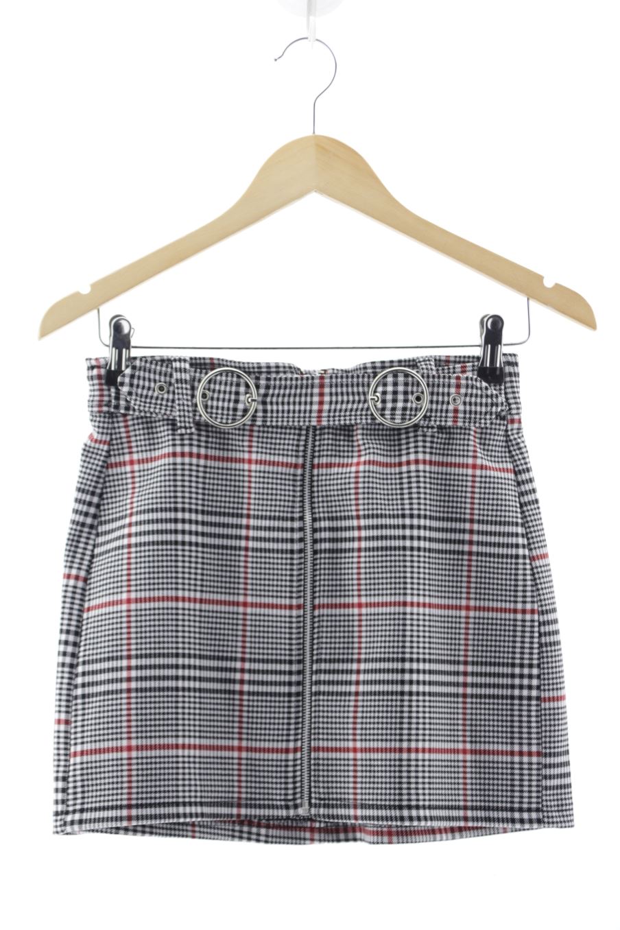Falda de Bershka de la talla S, de color cuadros