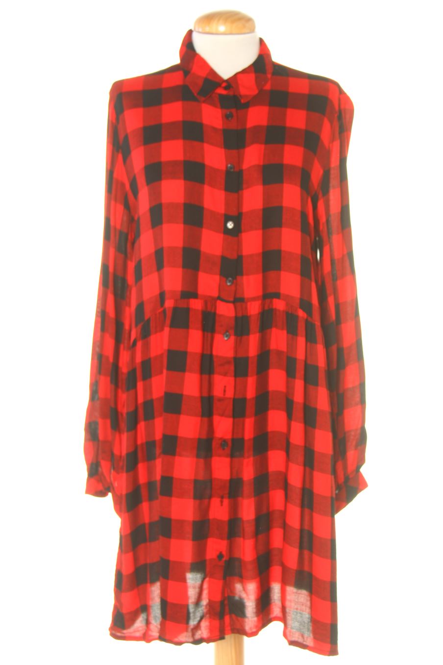 Robe casual Stradivarius de la taille L, de couleur carreaux