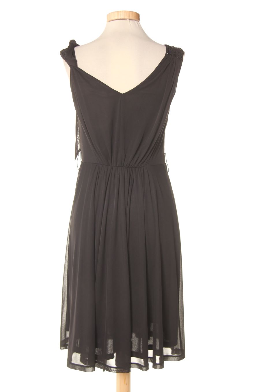 Robe Fórmula Joven de la taille 36, de couleur noir