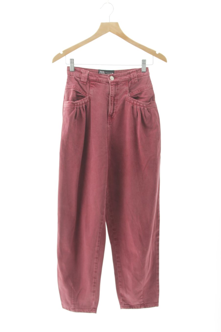 Vaquero de Zara de la talla 34, de color burdeos de ropa vaquera