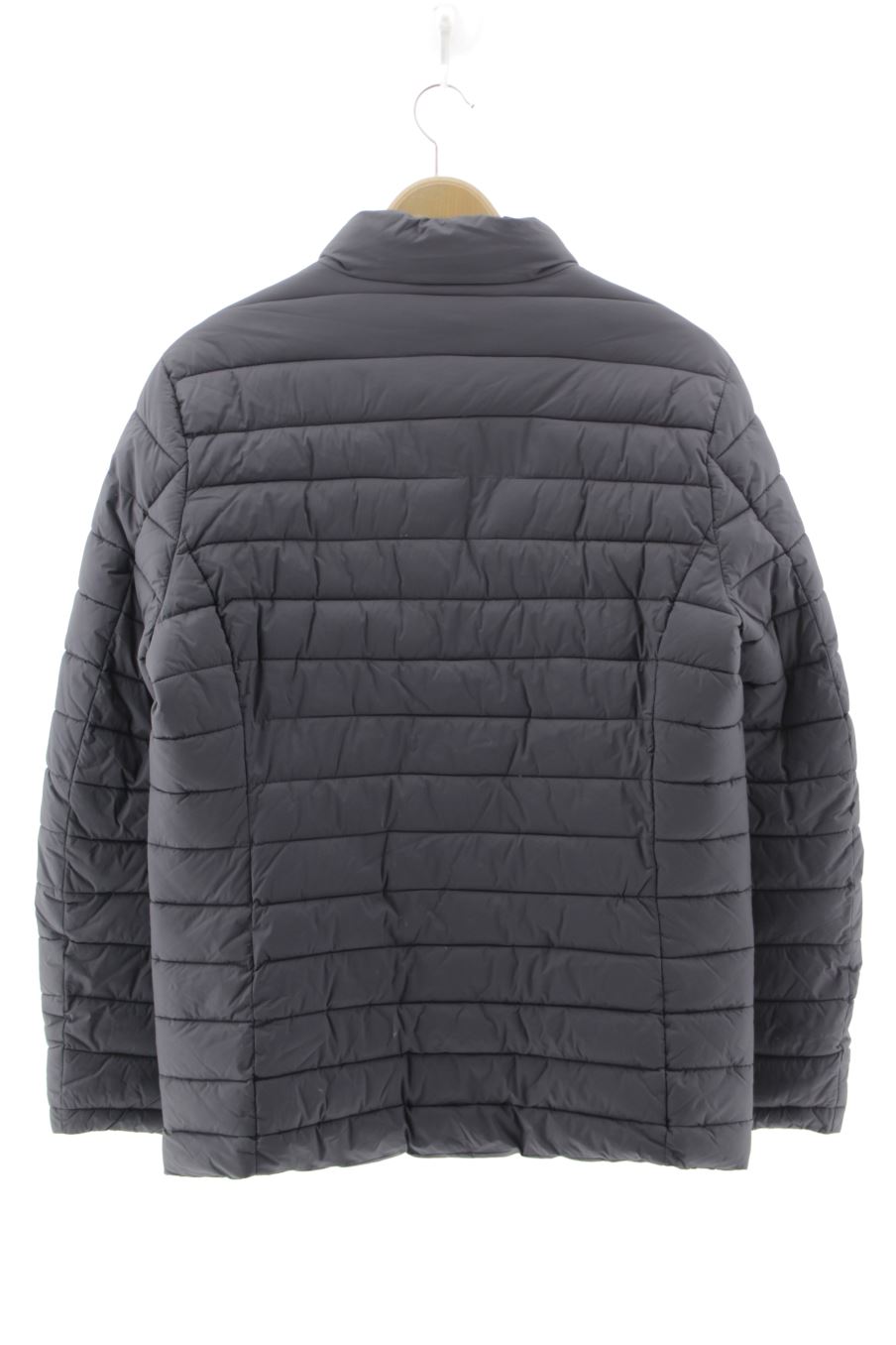 Abrigos de Emidio Tucci de la talla L