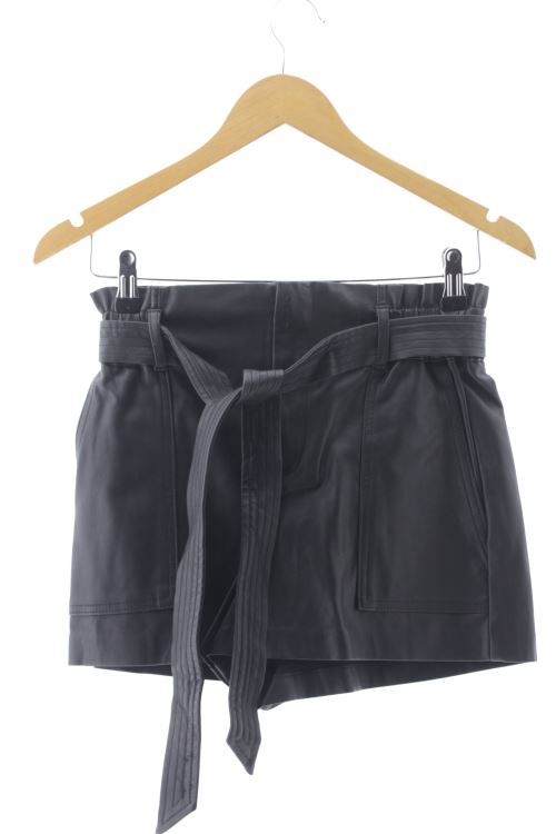 Pantalón corto