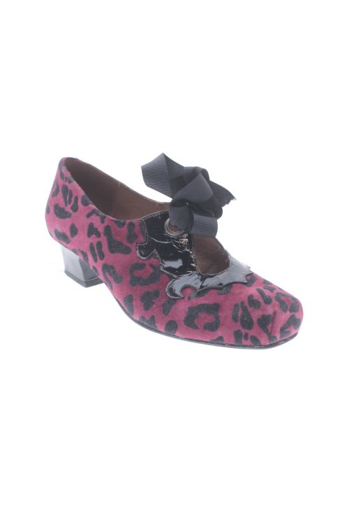 Schuhe mit Absatz