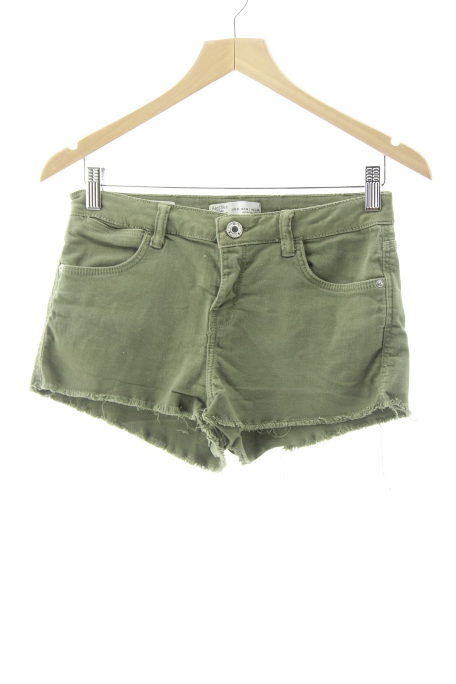 Shorts Bershka de la taille 38, de couleur vert de denim