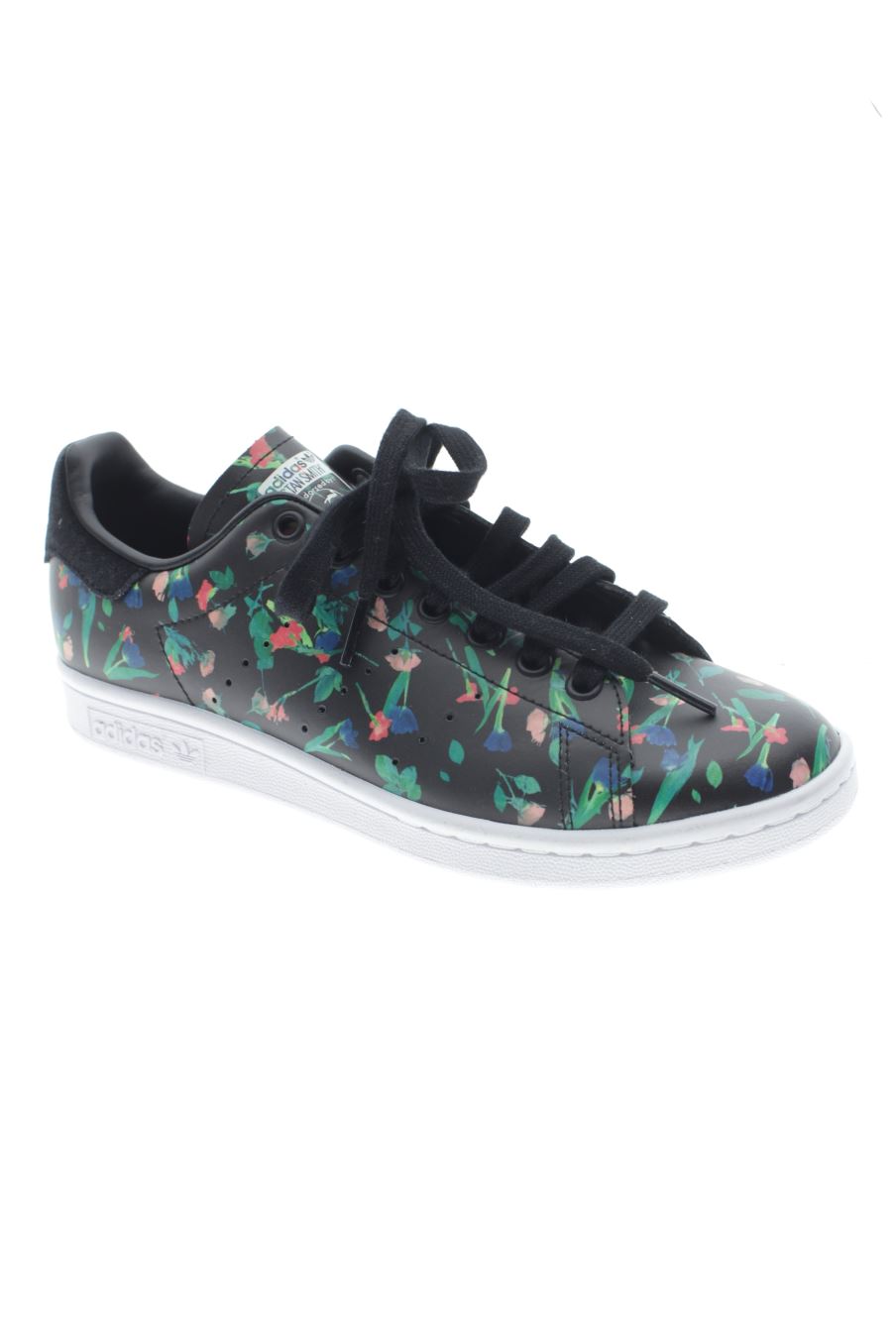 Deportivos de Adidas de la talla 40, de color flores de