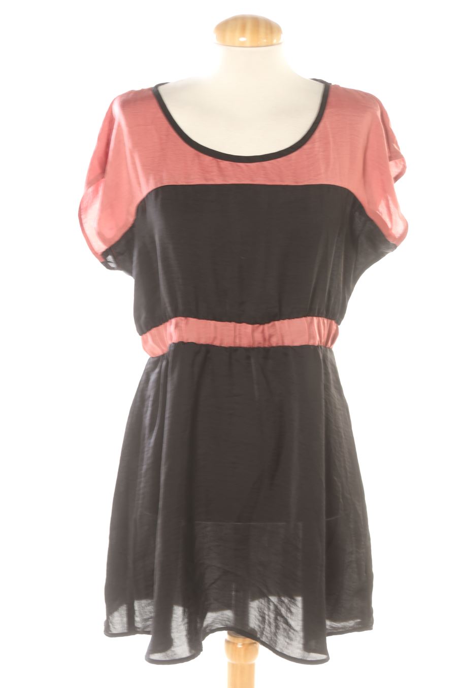 Robe casual TWIK de la taille S, de couleur noir