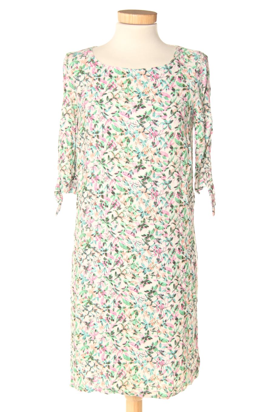 Robe casual Promod de la taille 38, de couleur fleurs
