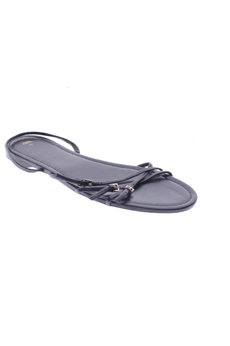 Sandalias planas de Zara de la talla 42, de color negro de