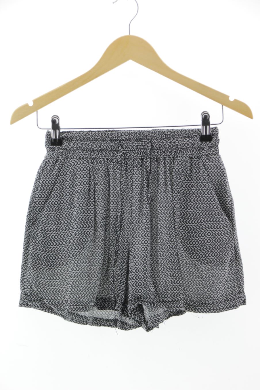 Shorts La Halle de la taille 36, de couleur noir