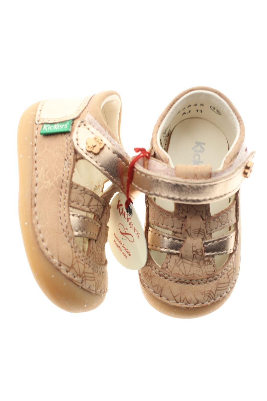 Sandalias de Kickers de la talla 18 con etiqueta