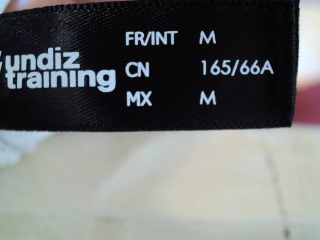 Pantalon de deporte de Undiz de la talla M, de color estampado