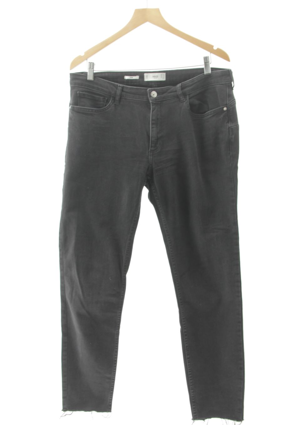 Jeans Mango de la taille 46, de couleur noir de denim