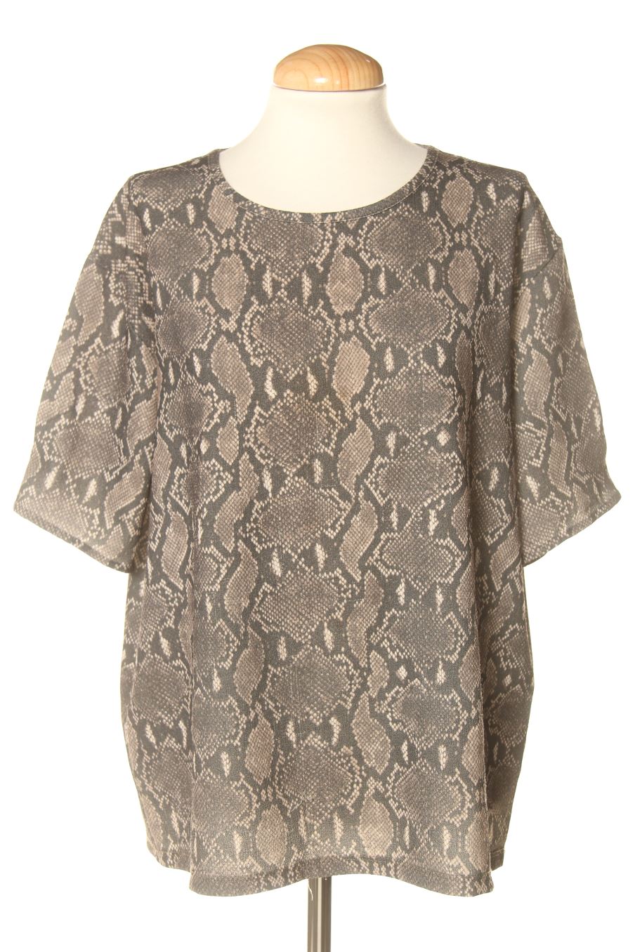 T-shirt Daneva de la taille M, de couleur animal print