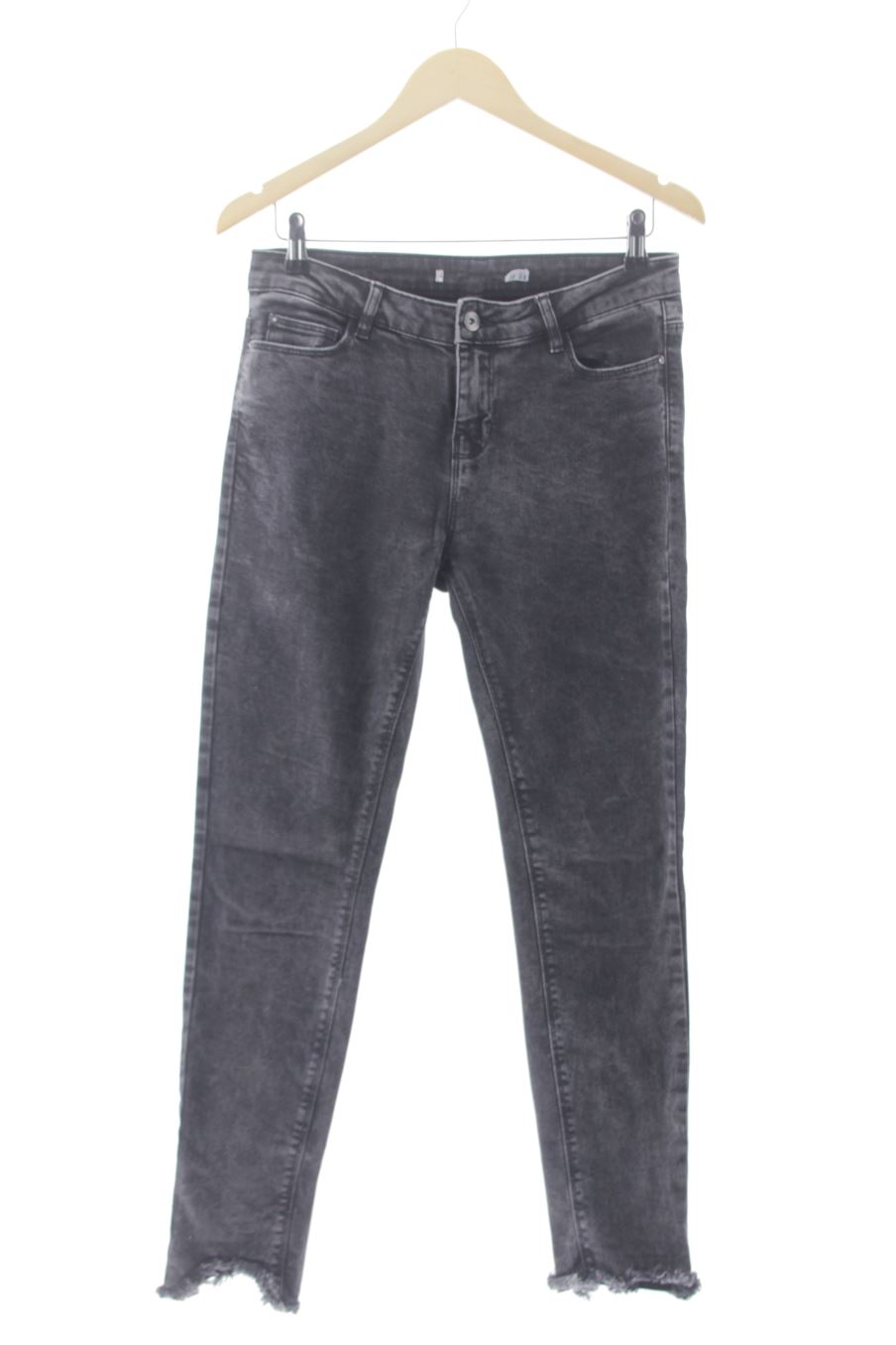 Vaquero de PERCENTIL de la talla 38, de color negro de ropa vaquera