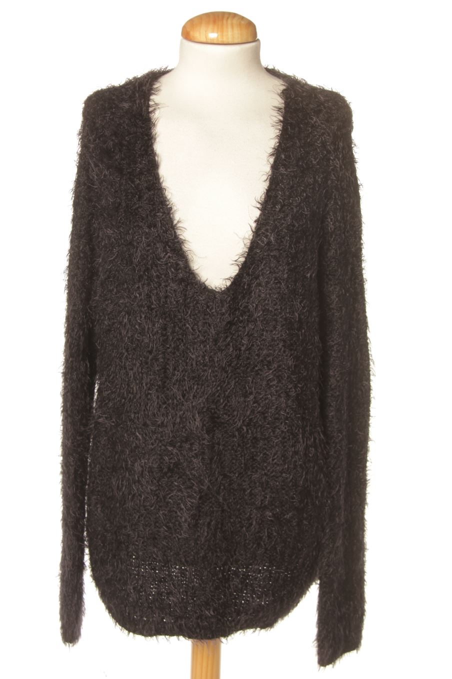 Pull Bershka de la taille L, de couleur noir