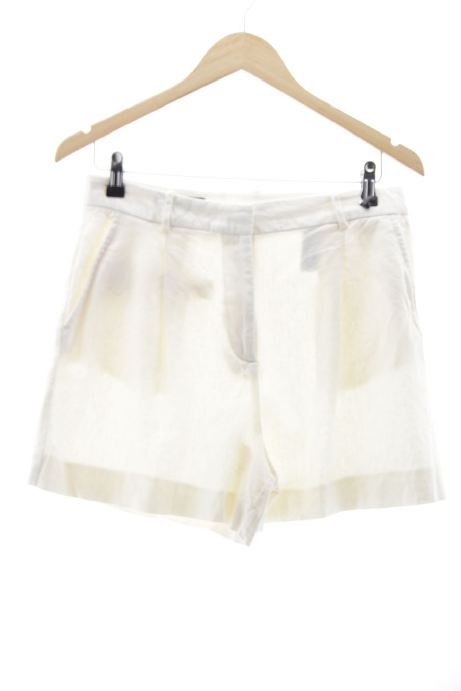 Shorts Zara de la taille M, de couleur beige