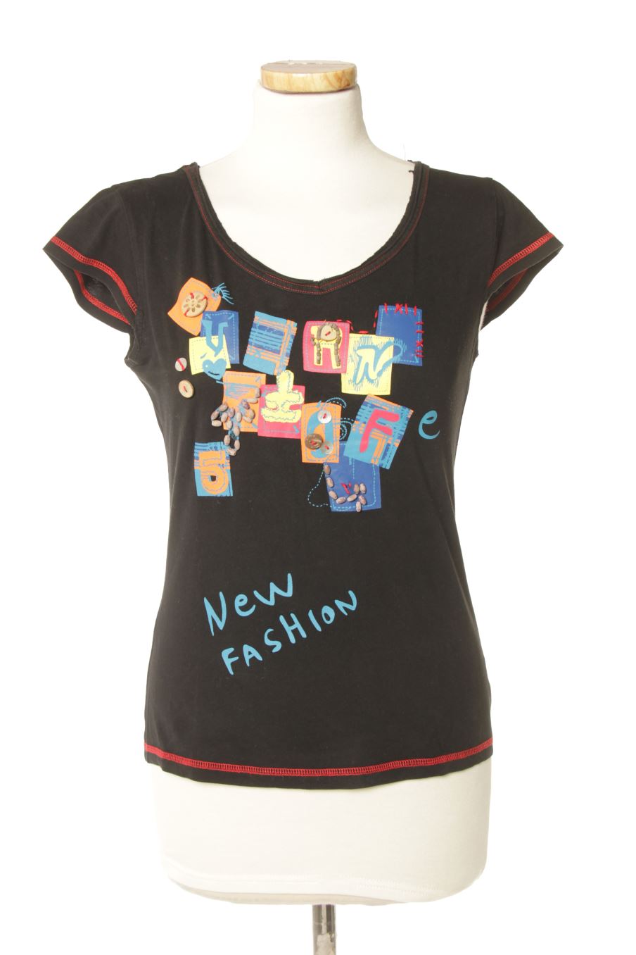 T-shirt Christelle de la taille S, de couleur noir