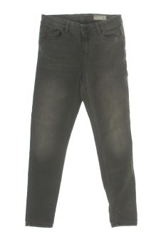 Jeans 36 Review, photo 1 sur 2
