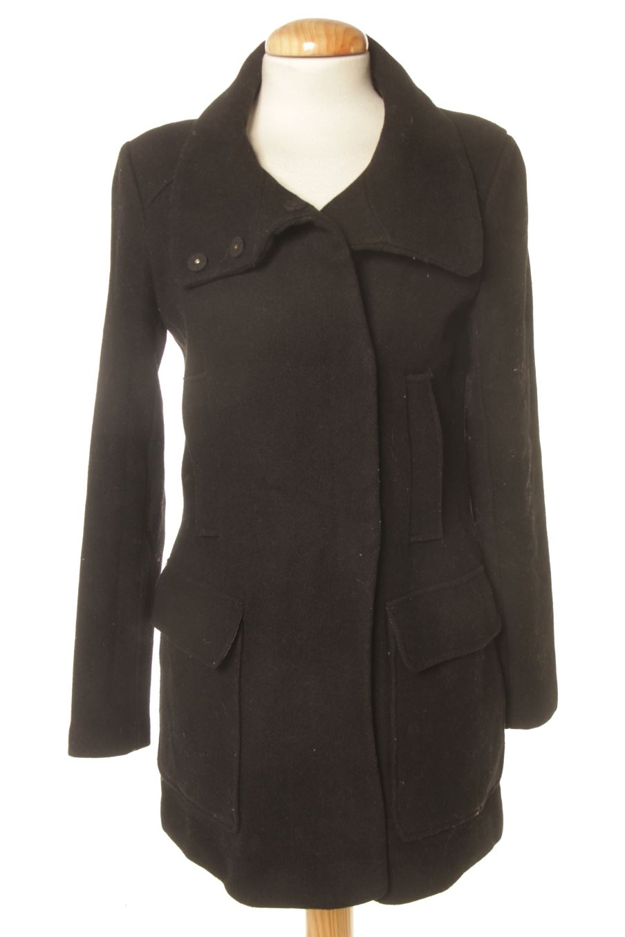Manteau Trafaluc de la taille XS, de couleur noir