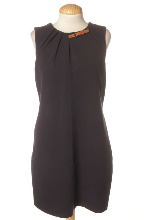 Einfaches Kleid