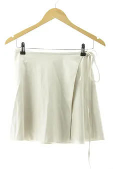 Jupe M Bershka, photo 1 sur 2