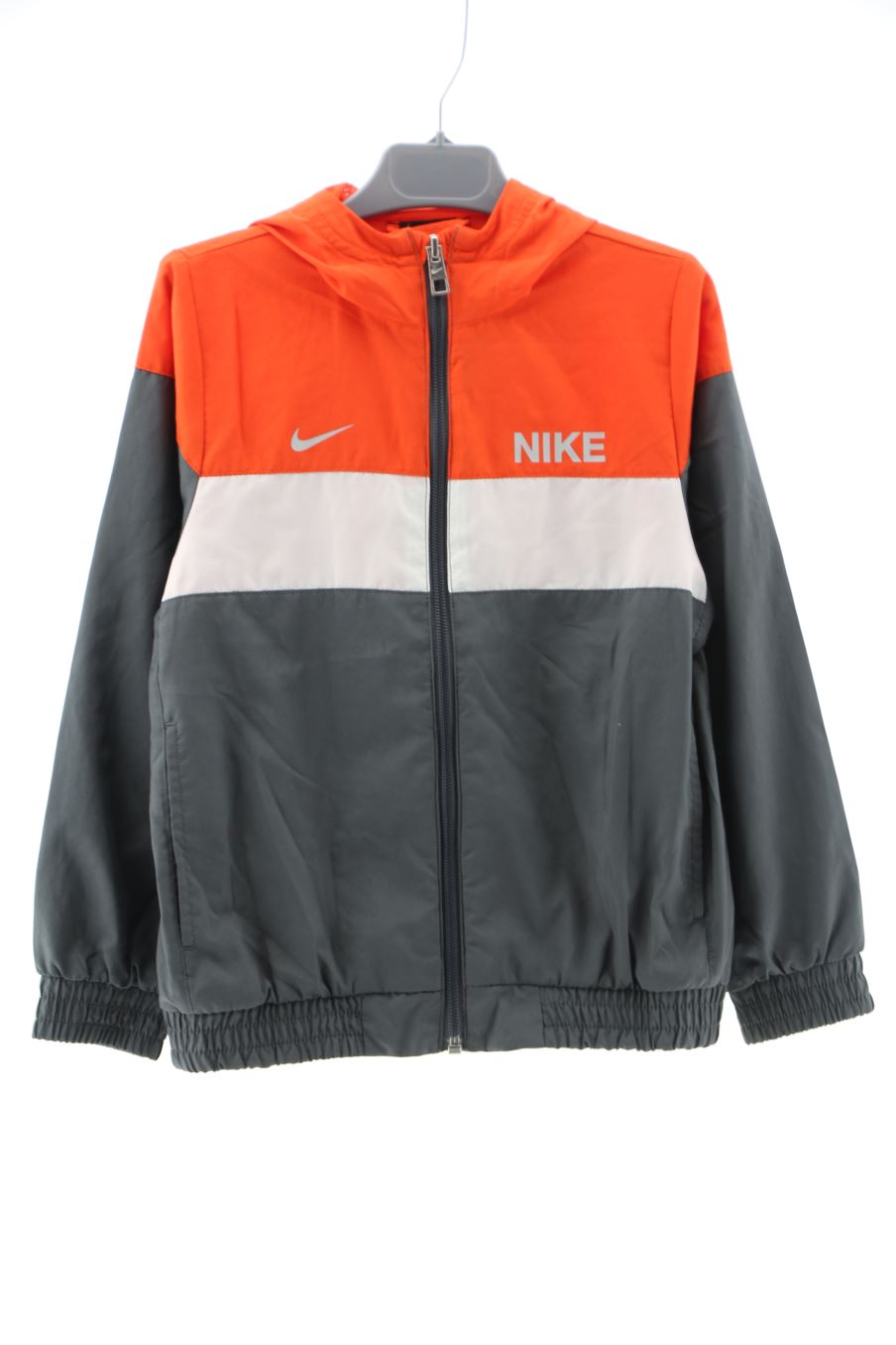 Sweatshirt Nike de la taille 7 ans de seconde main