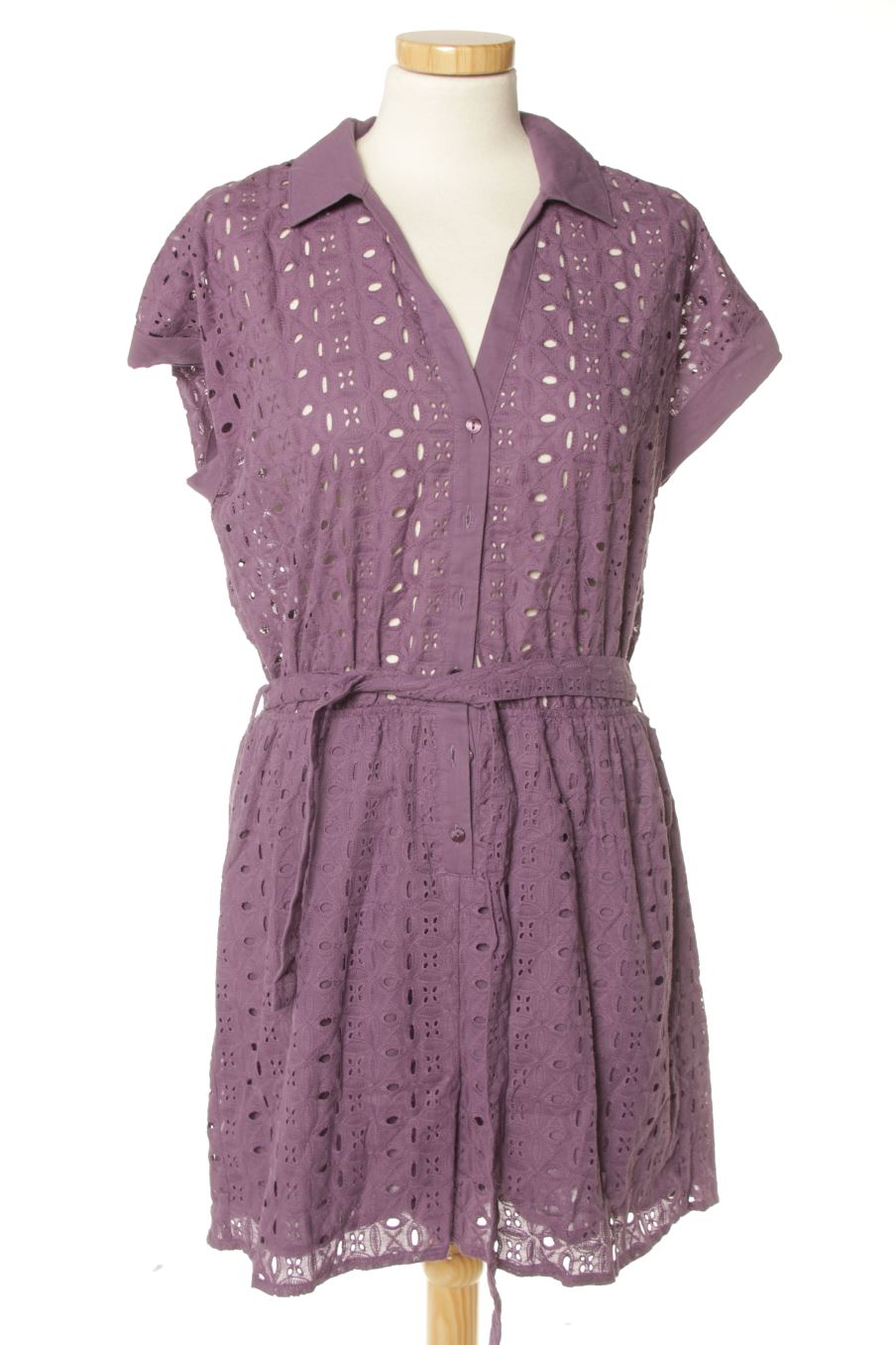 Combinaison Etam de la taille 40, de couleur pourpre