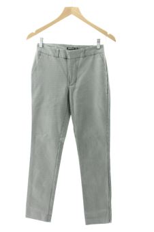 Pantalón 32 Stradivarius, foto 1 de 2