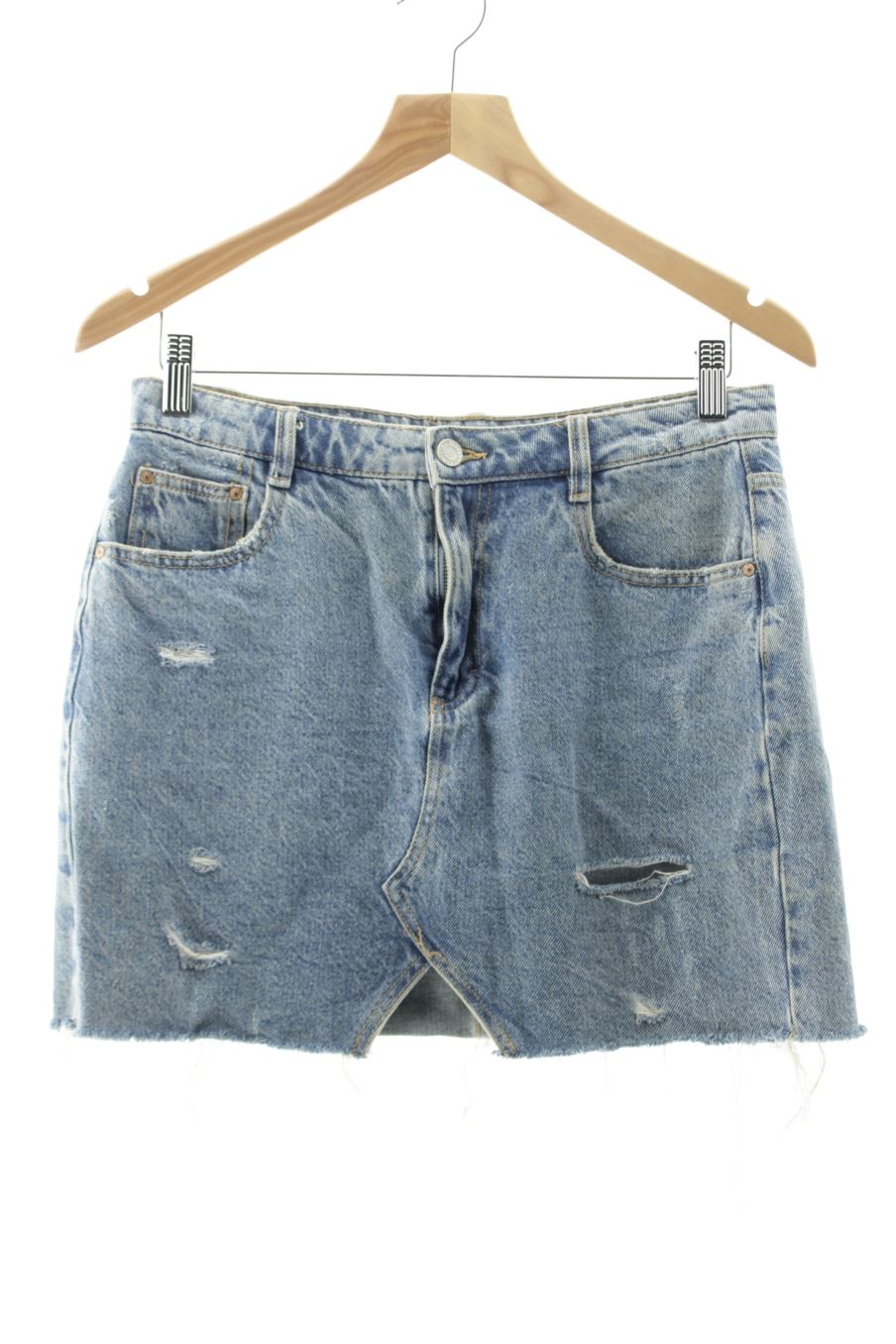 Falda de Pull & Bear de la talla M, de color azul de ropa vaquera