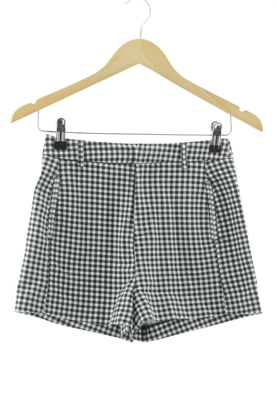 Shorts Stradivarius de la taille 34, de couleur carreaux