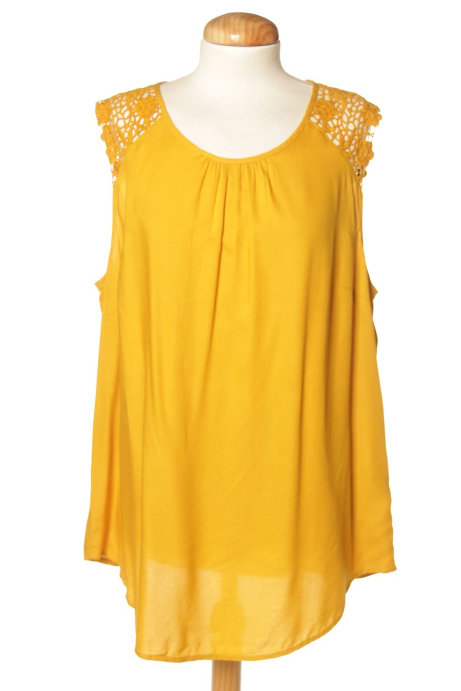 Aufwändiges Top von Yessica (C&A) Größe XXL, Farbe Gelb, für