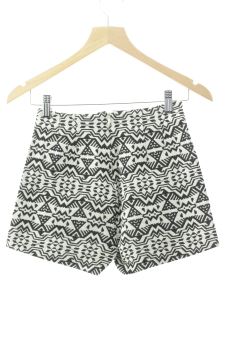 Shorts 32 Stradivarius