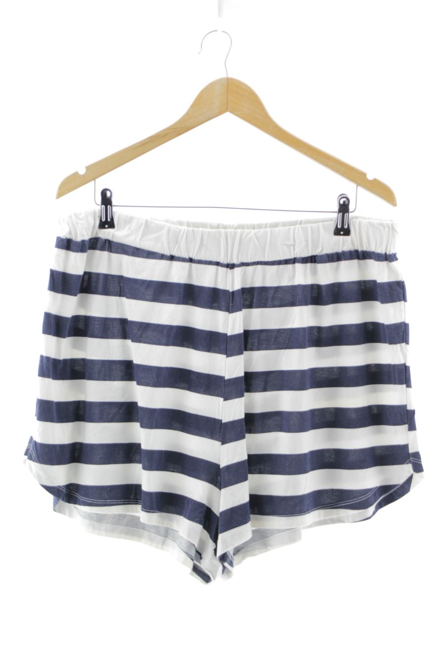 Pantalones cortos de deporte de ASOS de la talla 50, de color rayas