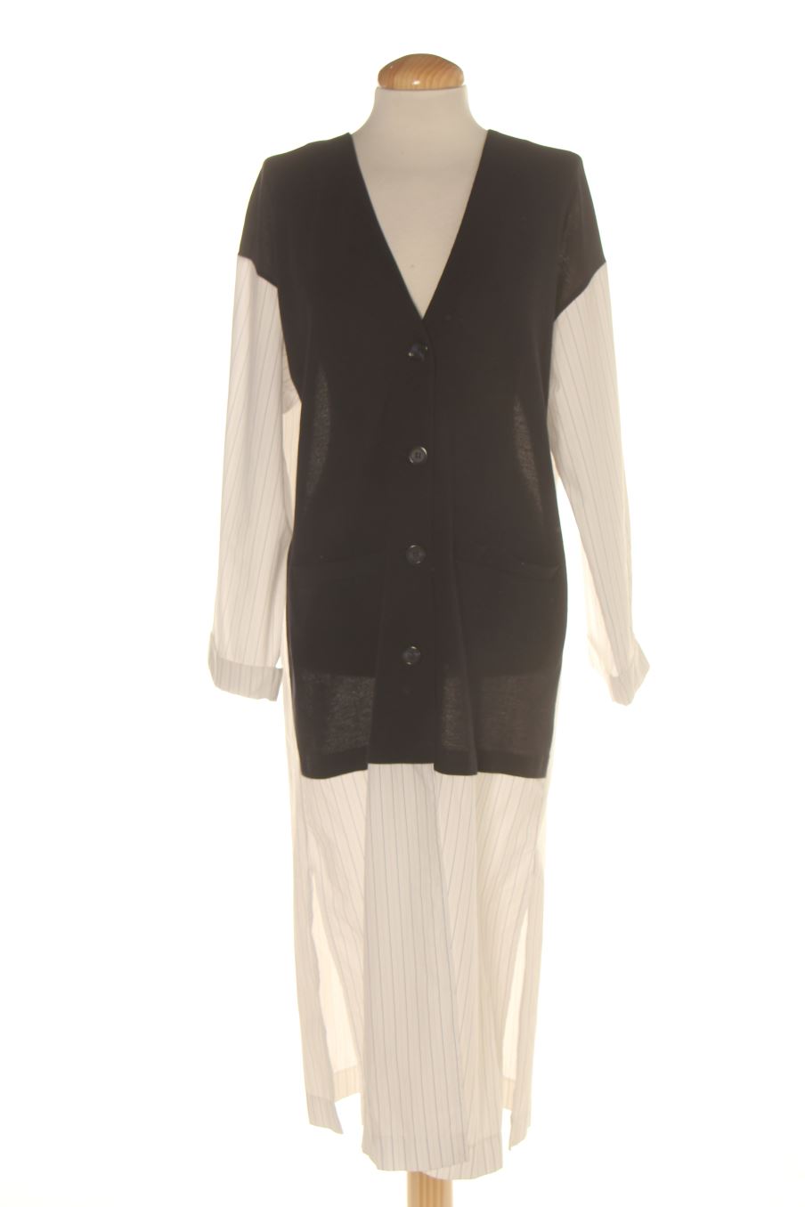 Kimono de Zara de la talla M, de color rayas