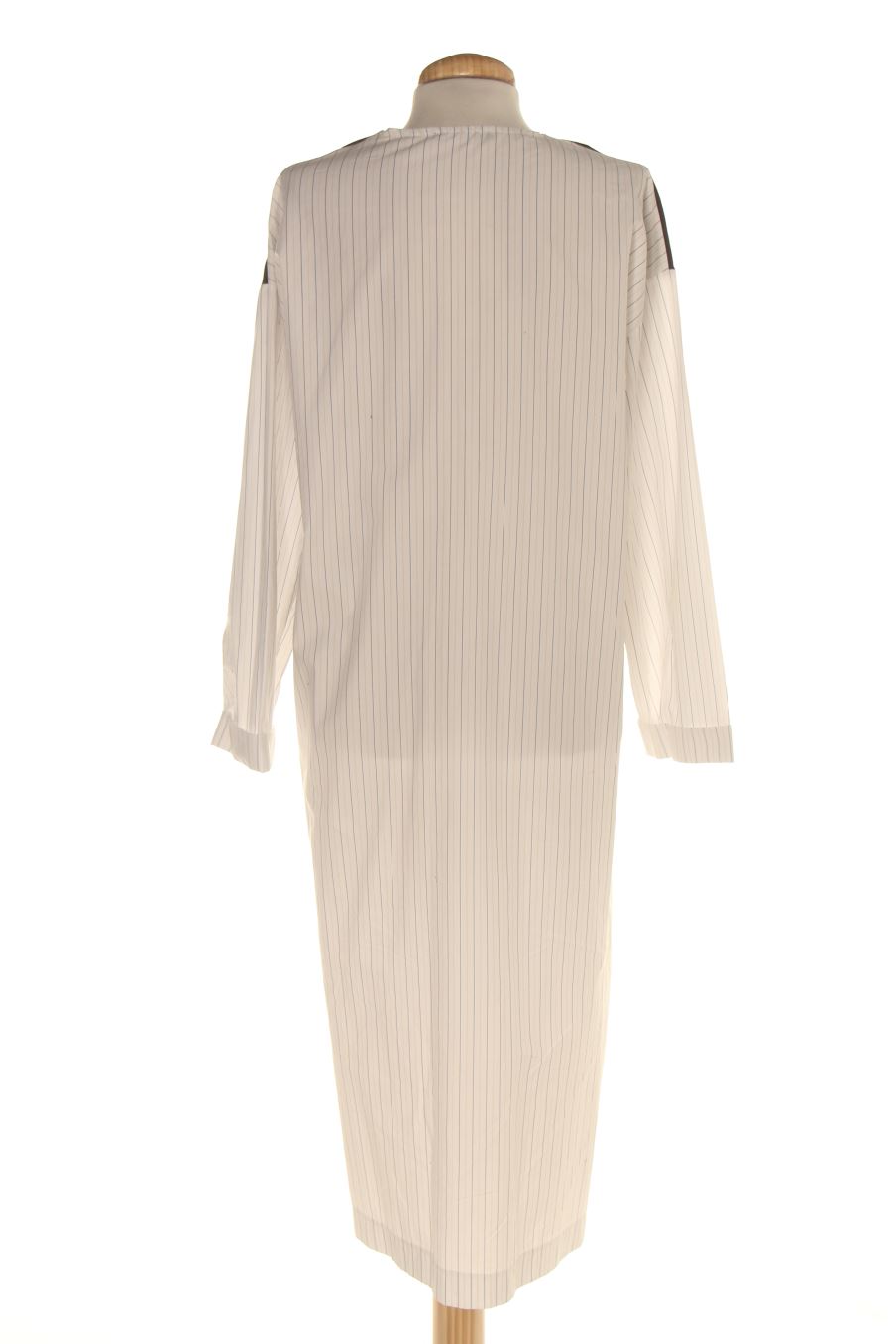Kimono de Zara de la talla M, de color rayas