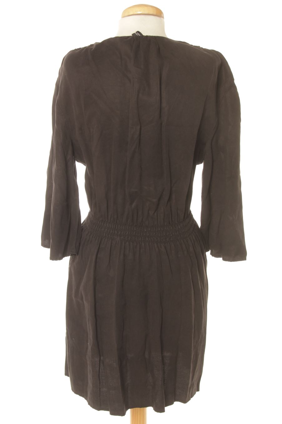 Robe casual Zara de la taille M, de couleur noir