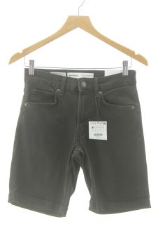 Pantalón corto 34 Bershka, foto 1 de 2