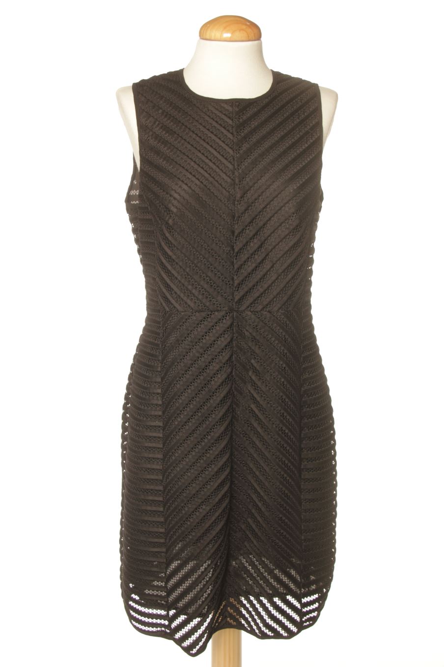 Robe casual H&M de la taille 40, de couleur noir