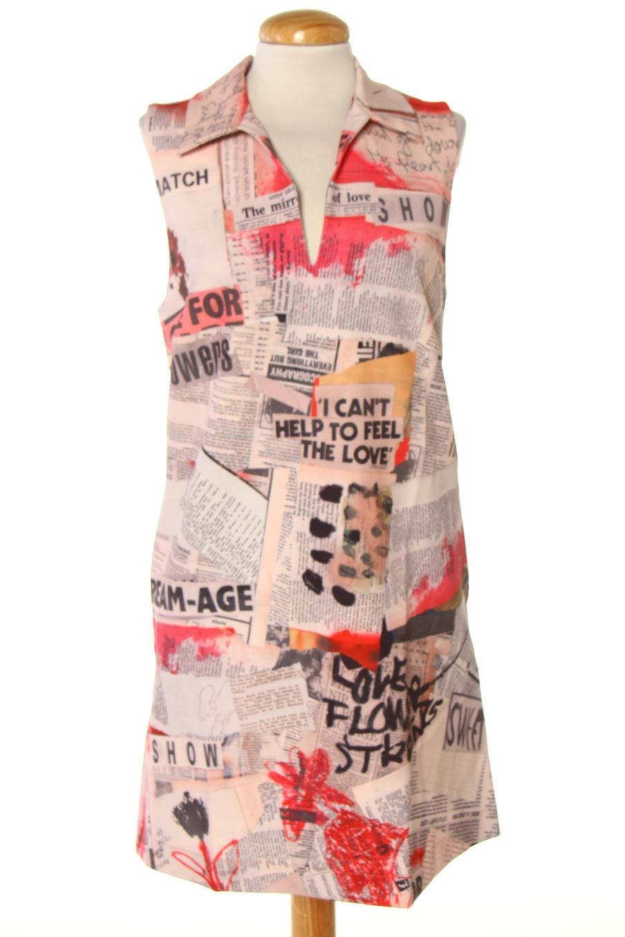 Robe casual Desigual de la taille M, de couleur imprimés