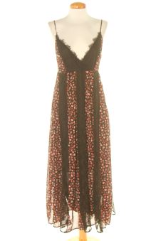 Einfaches Kleid S Stradivarius