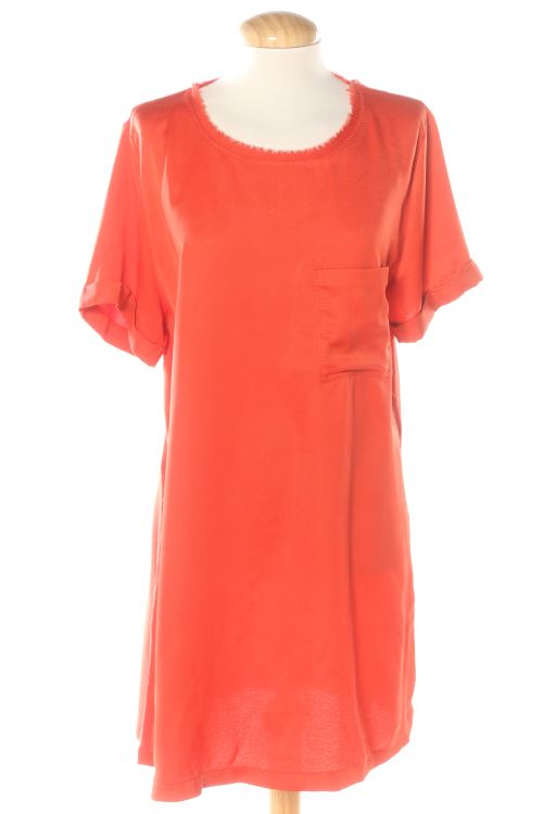 Einfaches Kleid