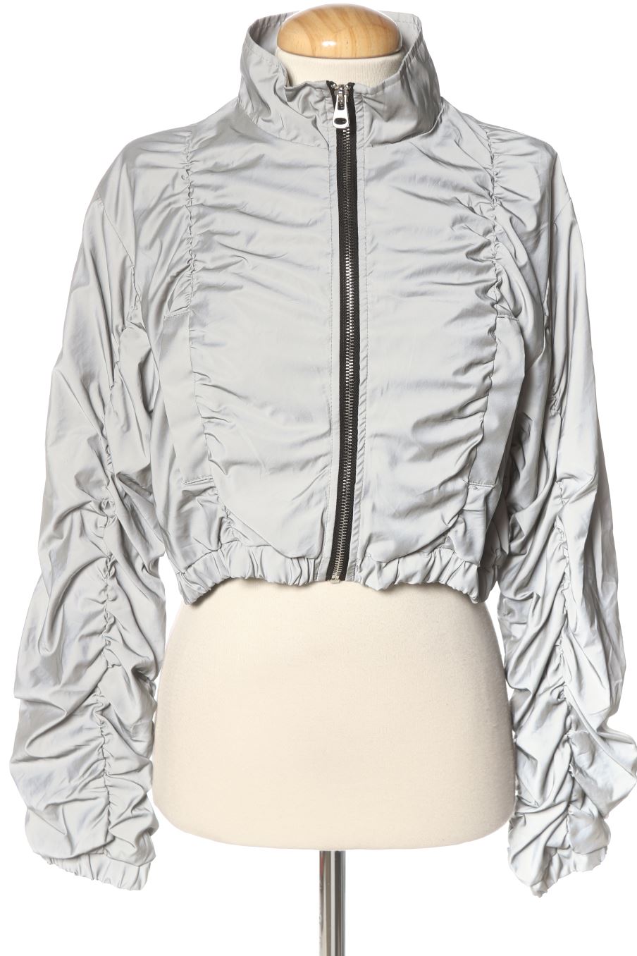 Blouson Bershka de la taille M, de couleur argenté