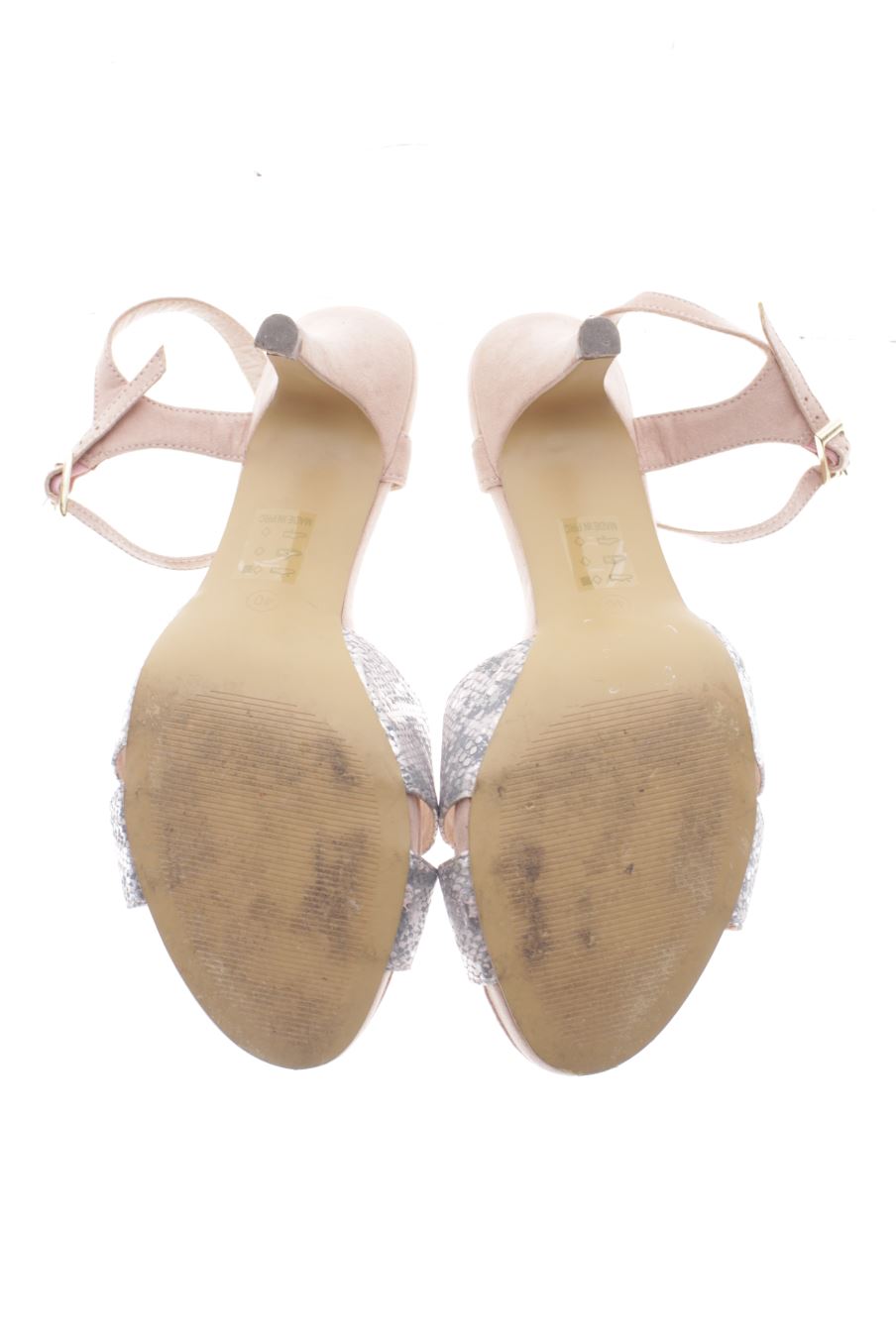 Sandalias tacon de Noghi de la talla 40, de color plateado de