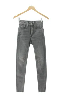Jeans 32 Stradivarius, photo 1 sur 2